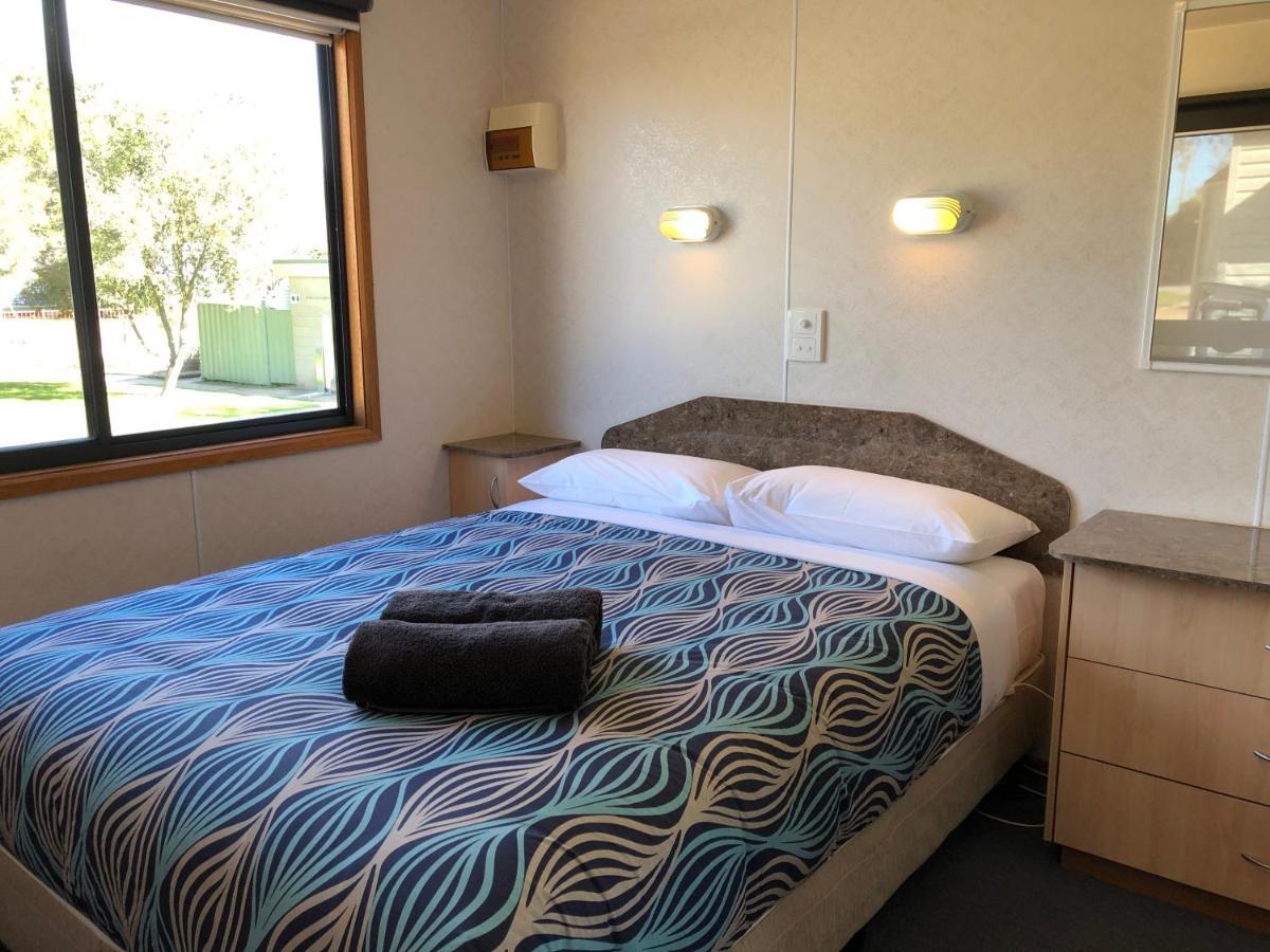 Acacia Caravan Park & Holiday Units Арарат Екстер'єр фото