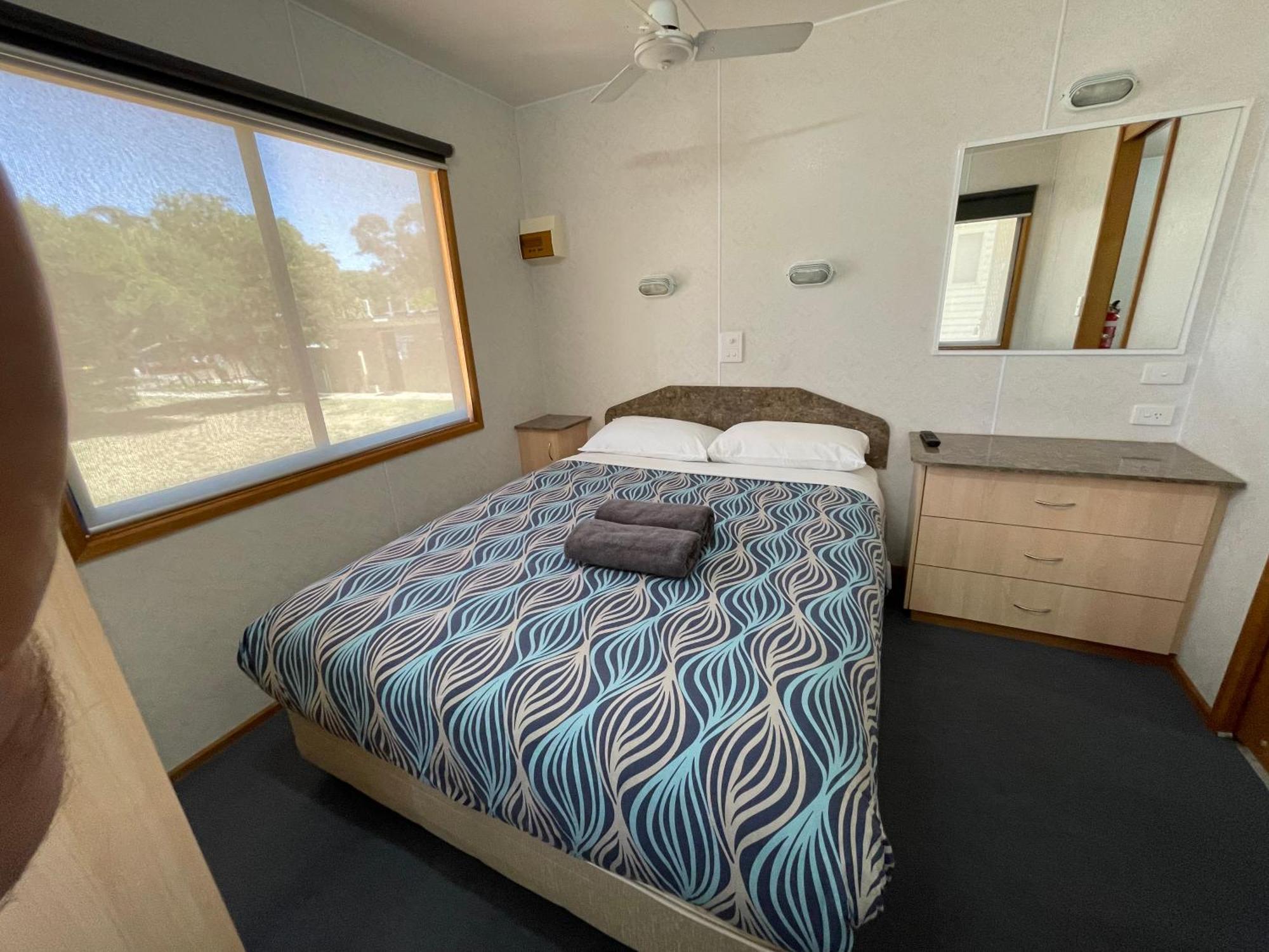 Acacia Caravan Park & Holiday Units Арарат Екстер'єр фото